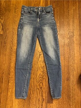 American Eagle Outfitters Women's Next Level Stretch Skinny Jeans